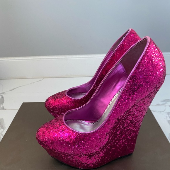Bebe Rare Fuschia Glitter Ophelia Wedge Heel - Picture 2 of 4